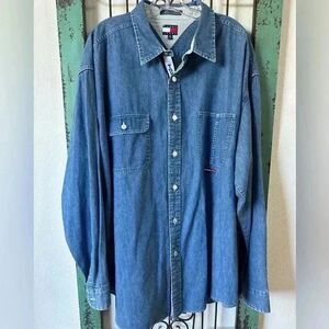Tommy Hilfiger Vintage Denim Button down. Mens XXL.